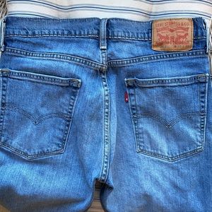 Men’s Levi’s jeans style 513